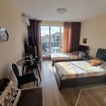 Deluxe Admiral Plaza Daire Sunny Beach