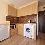 Deluxe Admiral Plaza Apartmán Sluneční pobřeží